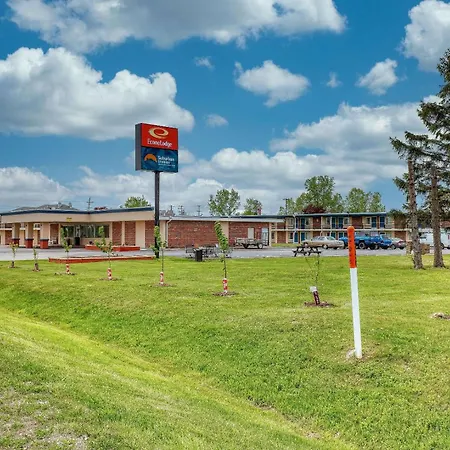 Econo Lodge Neenah